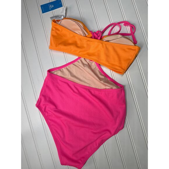 NWT Cupshe One-Piece Swimsuit Seersucker Cutout & Crossover Halter Bundle Size S - Picture 6 of 8